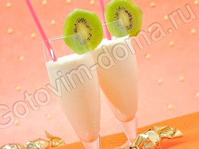 Банановый коктейль с коньяком