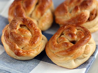 Булочки с яблочной начинкой