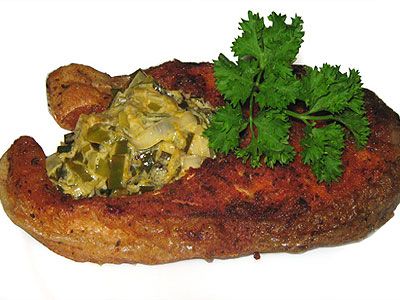 Форель с соусом из лука-порея с апельсиновым соком