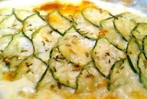 Кабачковая запеканка с брынзой