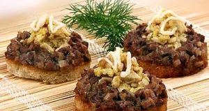 Канапе с мясом  цыпленка
