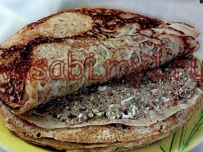 Каравай из блинчиков с печенью