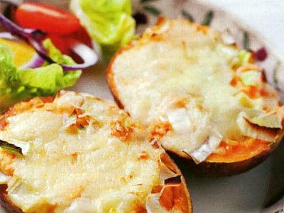 Картофель в мундире с сырной начинкой