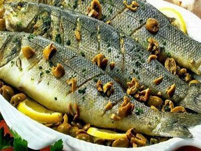 Кефаль с оливками