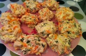 Котлетки из куриной грудки с овощами