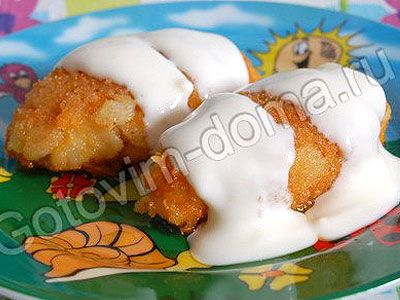 Морковные котлетки с соусом