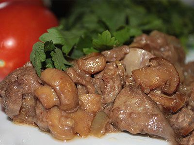 Печень куриная с грибами