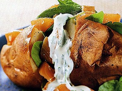 Печеный картофель с семгой