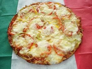 Пицца с курицей и майонезом