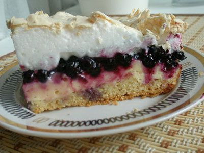 Пирог с черникой и творогом
