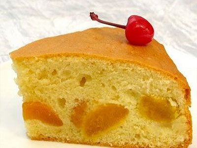 Пирог с консервированными персиками