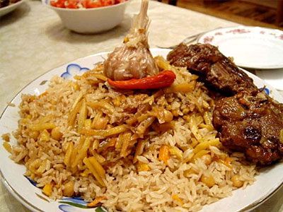 Праздничный узбекский плов