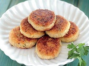 Рыбные котлеты с картофелем