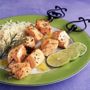 Рыбный кебаб с лаймом и розмарином