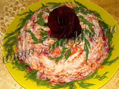 Салат "Розовый букет"