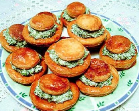 Слоеные валованы с творогом