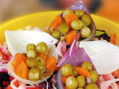 Винегрет с яблоками