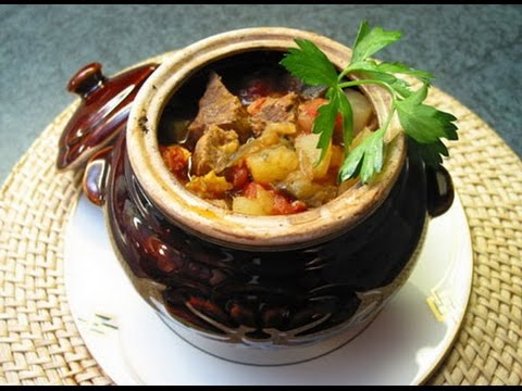Простой рецепт Мясо в горшочках