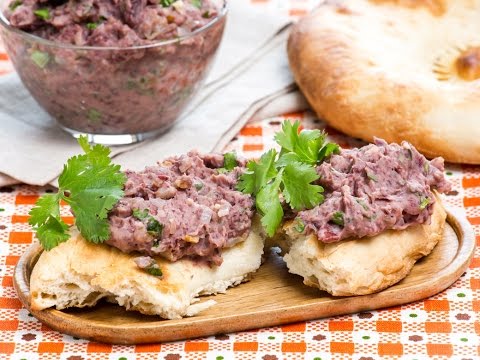 Рецепт. Паштет из красной фасоли по армянски в мультиварке