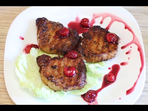 Стейки из свинины с вишневым соусом. Видео рецепт. (How to cook steaks)